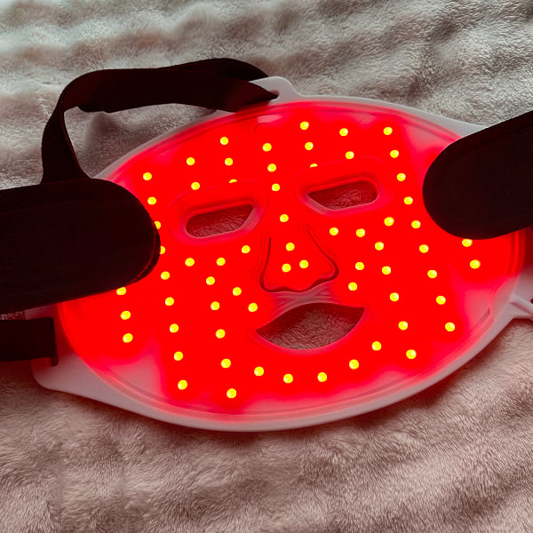 Een LED-gezichtsmasker