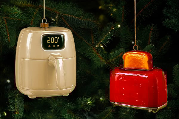 Een klein meisje et een kleine jongen zijn aan het bakken in de keuken 