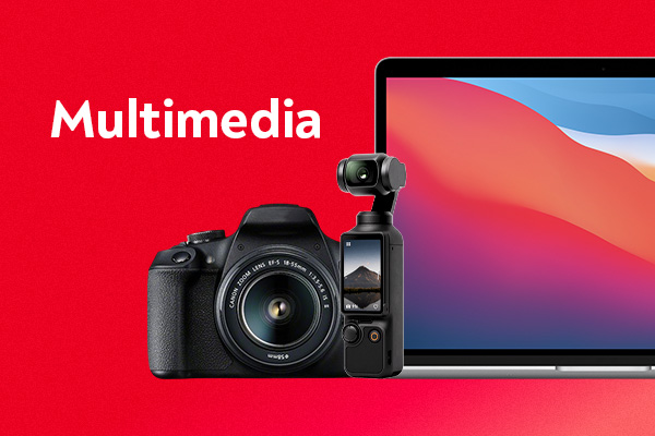 Een laptop, een sportcamera en een fototoestel op een rode achtergrond