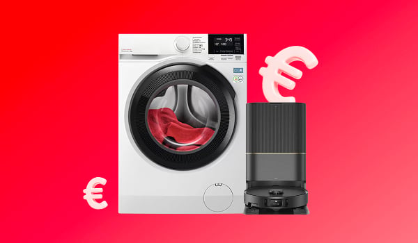 Un grille-pain, une machine � caf� et un aspirateur robot sur un fond rouge