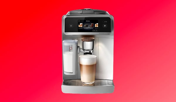 Une machine � caf� sur un fond rouge