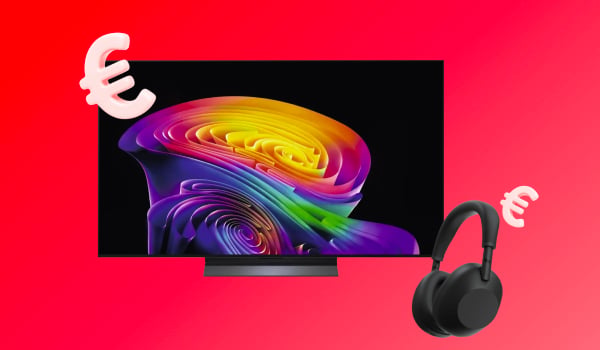Une TV et une enceinte Bluetooth sur un fond rouge
