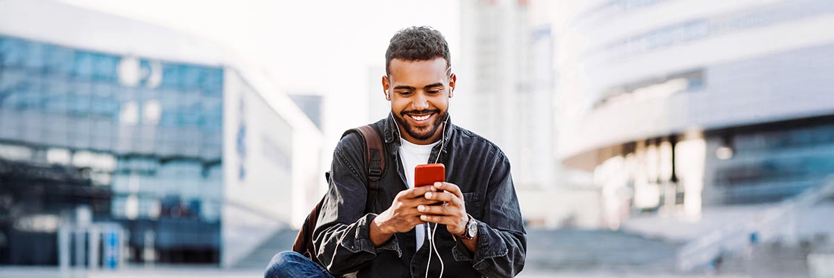 20250922_smartphone_reconditionne_Top_0_desk.jpg