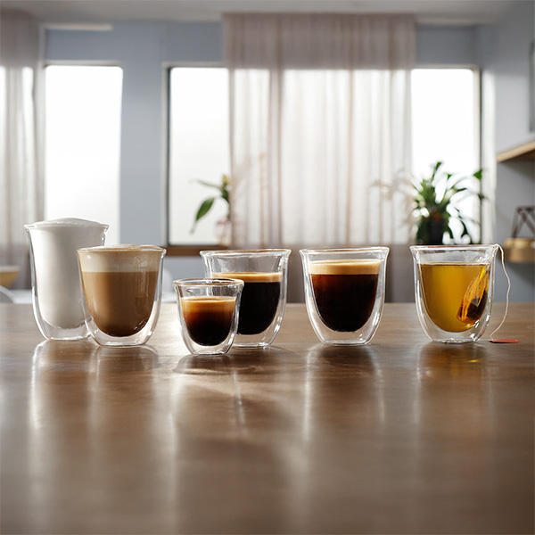 Diffrents types de cafs sur une table