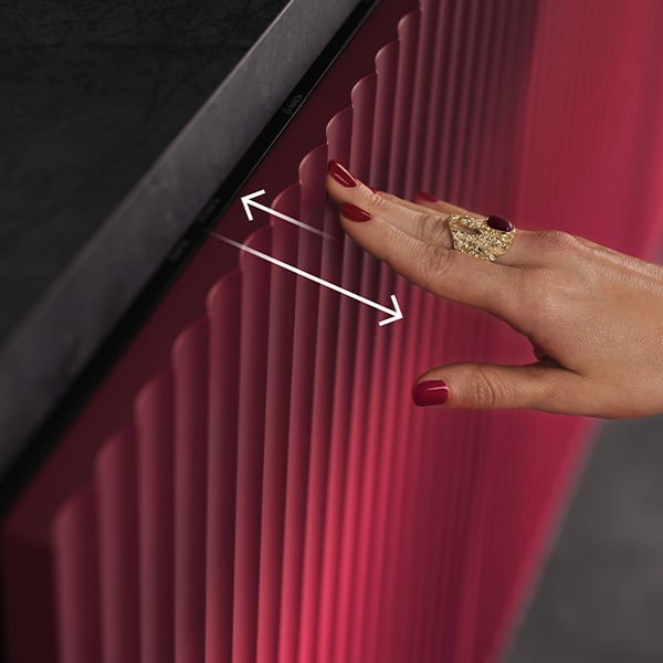 Un lave-vaisselle AEG avec porte Push2Open