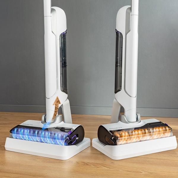 Twee X-Clean 10 modellen die automatisch gereinigd worden